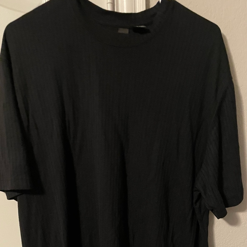 Casual short sleeve shirt